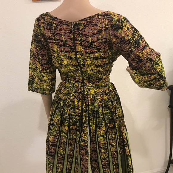 African Print Dress - Picture 7 of 8